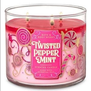 Bath & Body Works Twisted Peppermint Candle